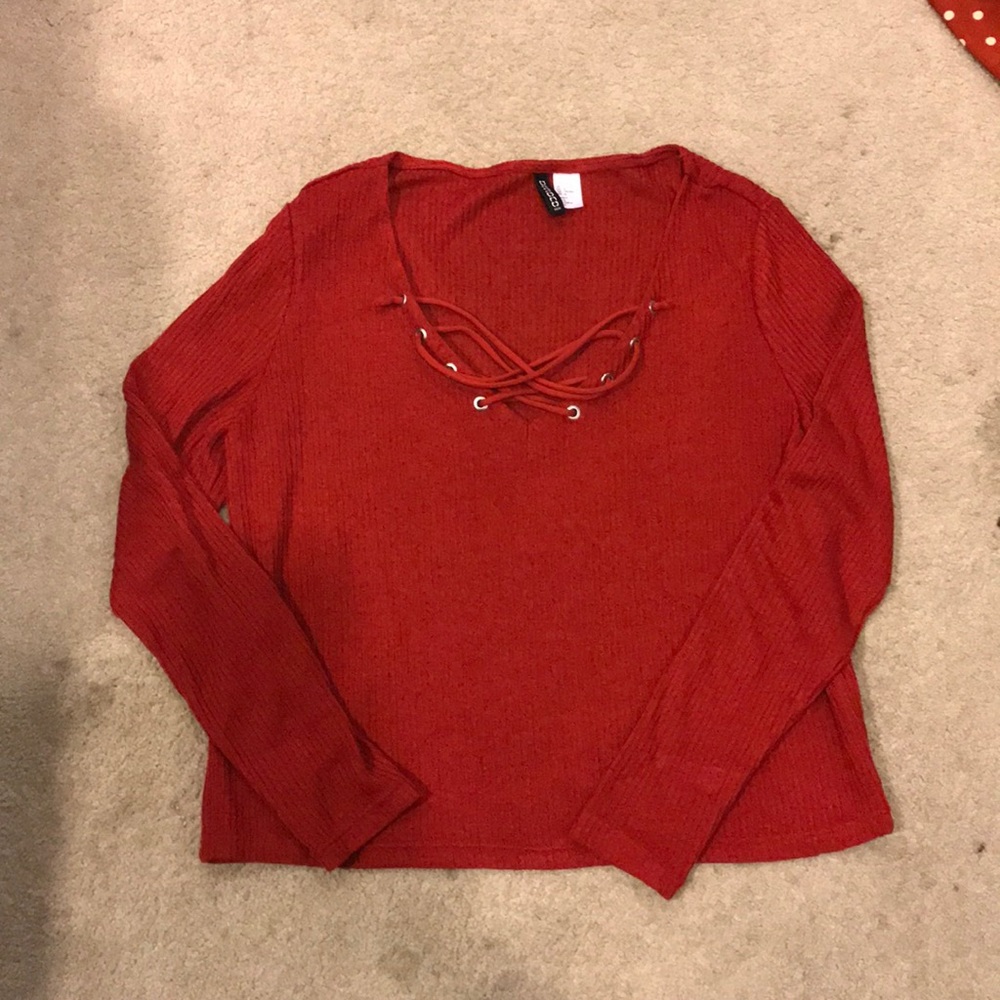 HM Laced Long Sleeve